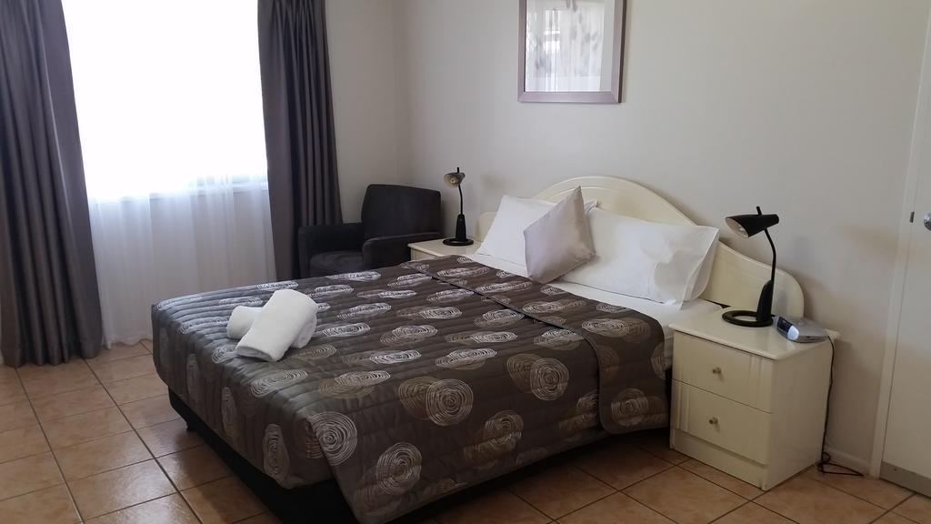 True Blue Motor Inn Rockhampton Rom bilde