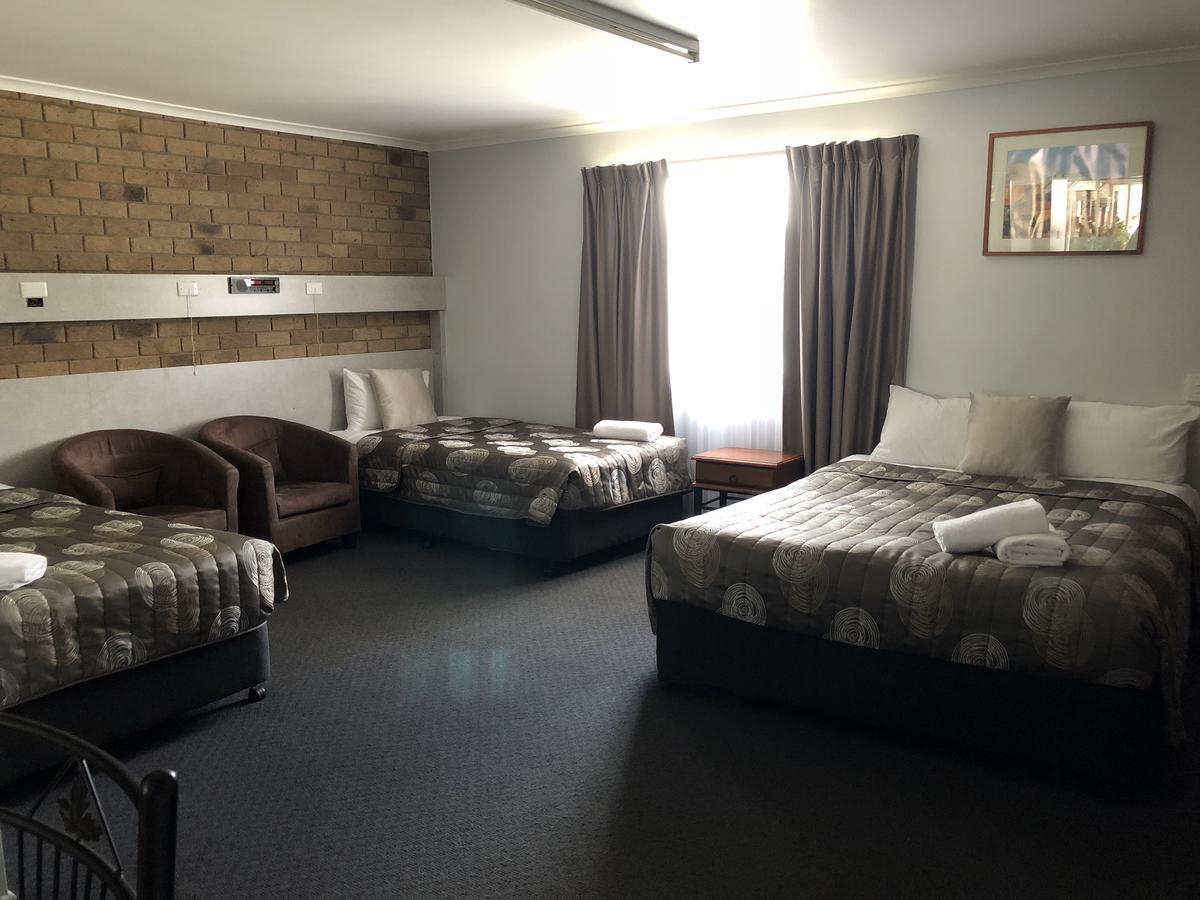 True Blue Motor Inn Rockhampton Eksteriør bilde