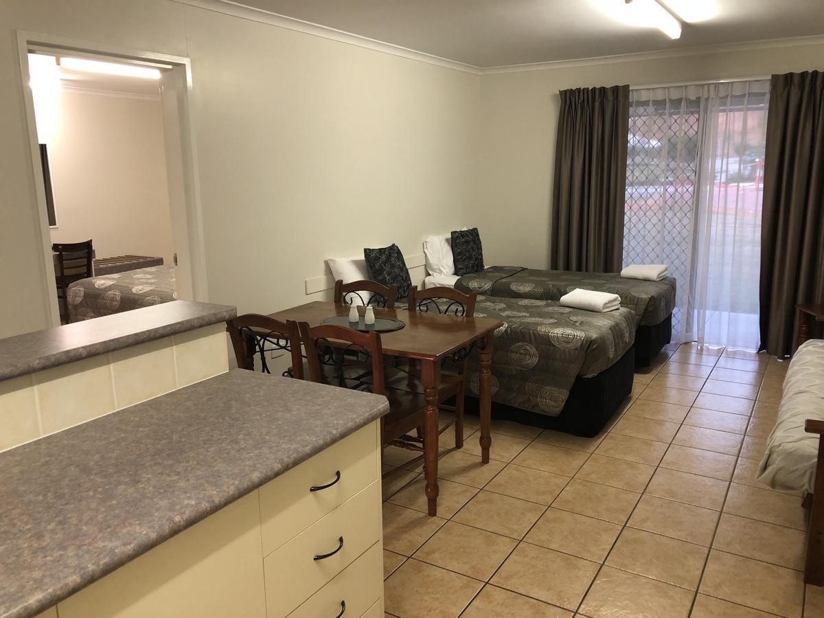 True Blue Motor Inn Rockhampton Eksteriør bilde