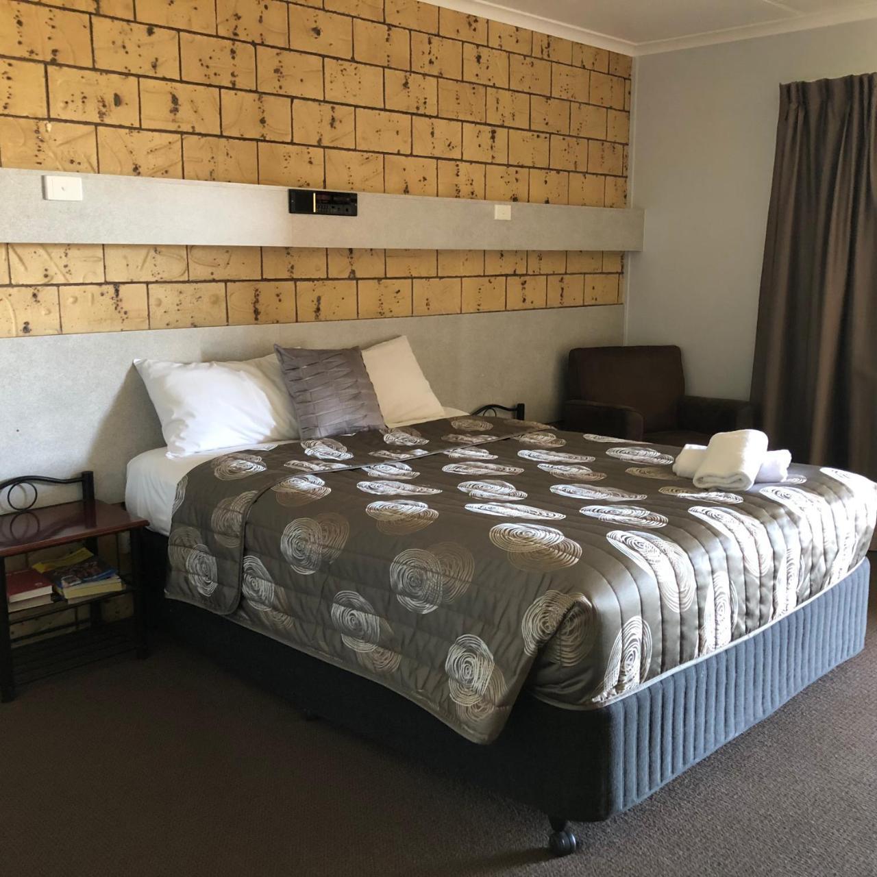 True Blue Motor Inn Rockhampton Eksteriør bilde