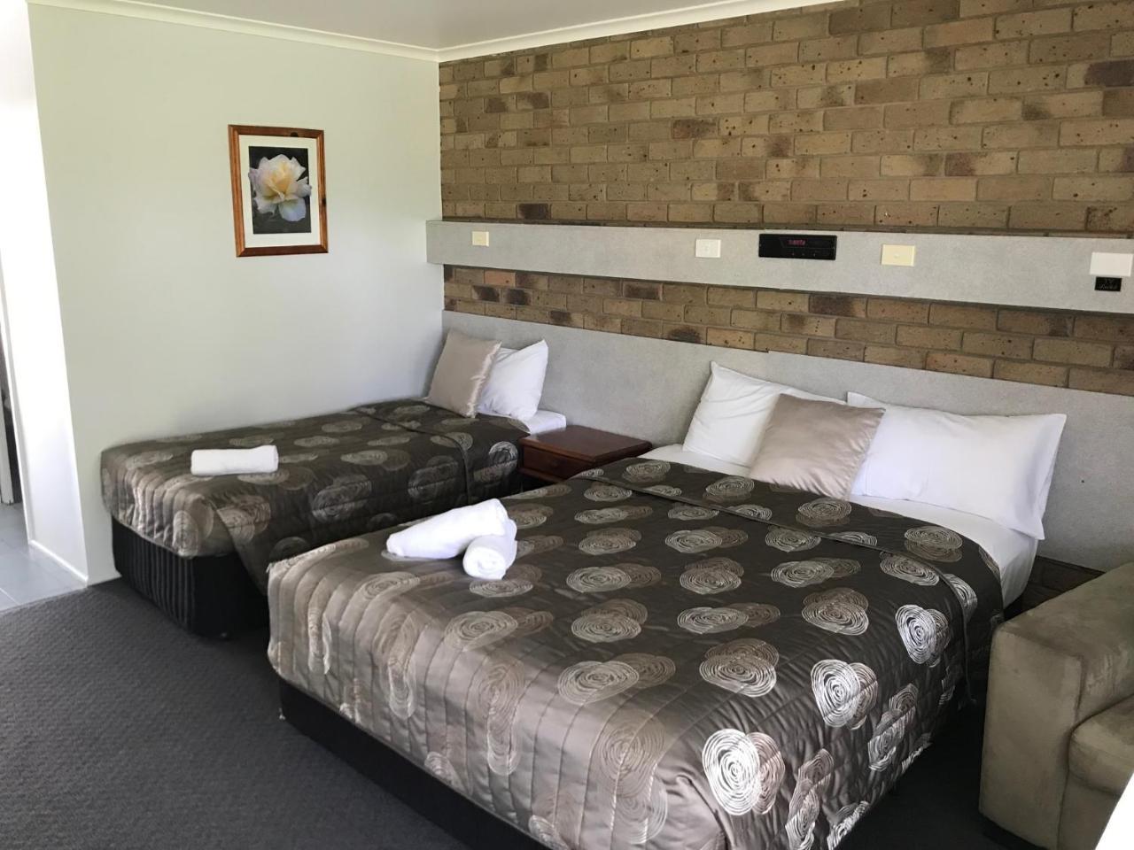 True Blue Motor Inn Rockhampton Eksteriør bilde