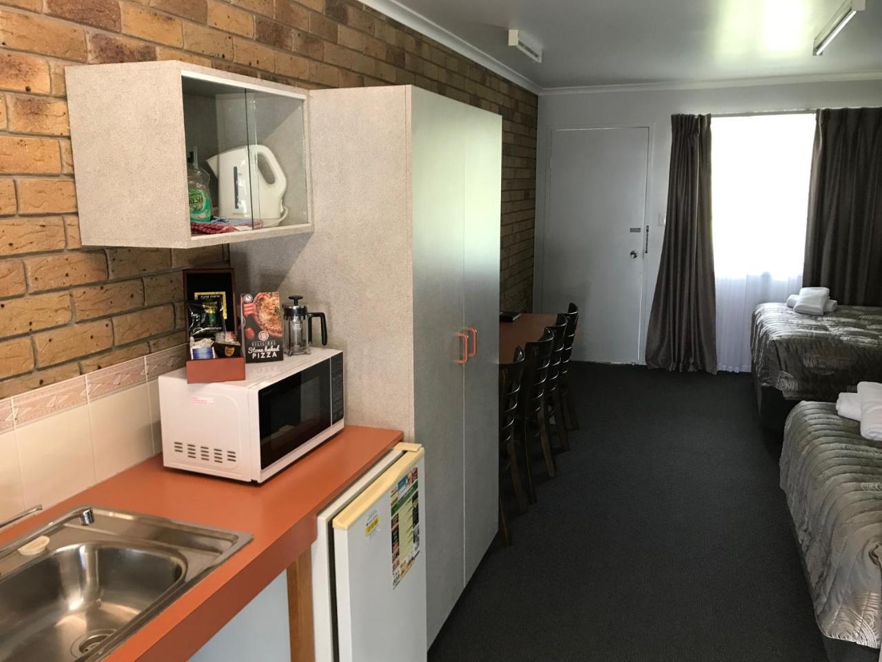 True Blue Motor Inn Rockhampton Eksteriør bilde
