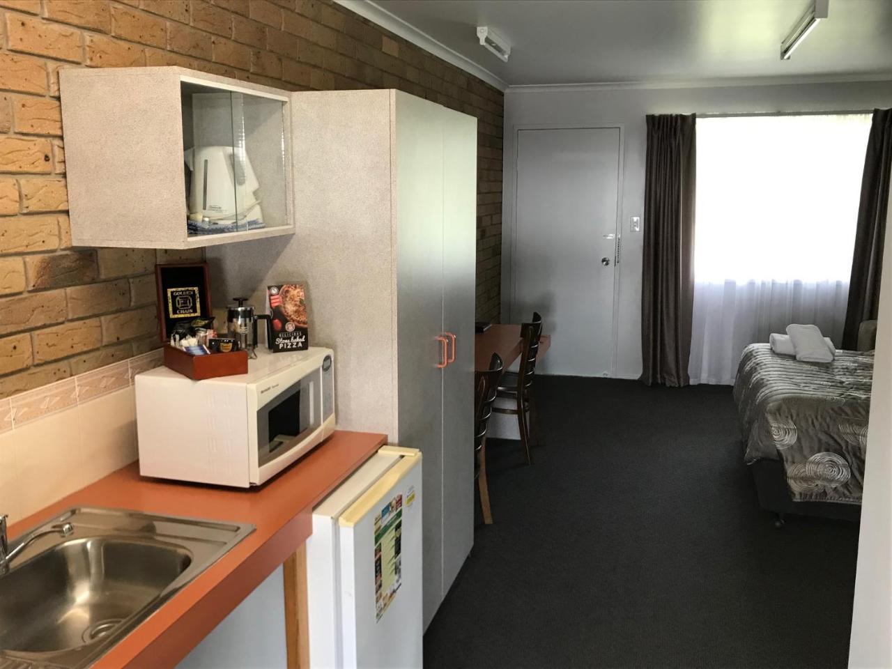 True Blue Motor Inn Rockhampton Eksteriør bilde